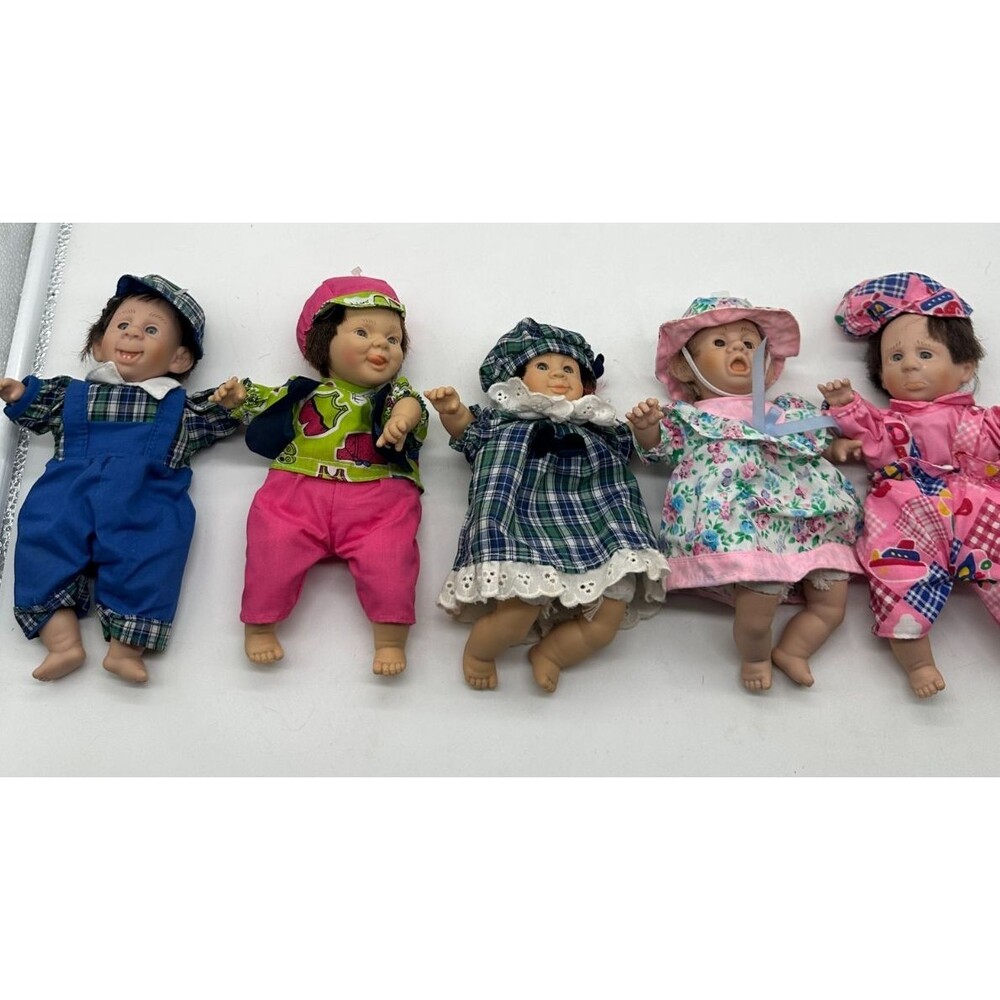 GIGO Gi-Go Toys My Pals Bean Bag Kids Vinyl Baby Dolls 7.5" Expressions Lot of 5